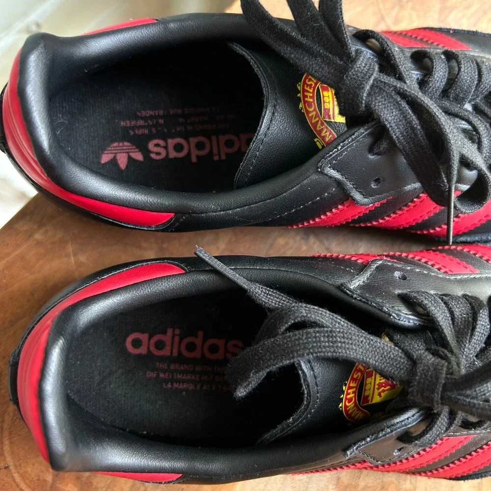 Adidas Original Samba Manchester United Sneakers Men's 7 Black Red Devils